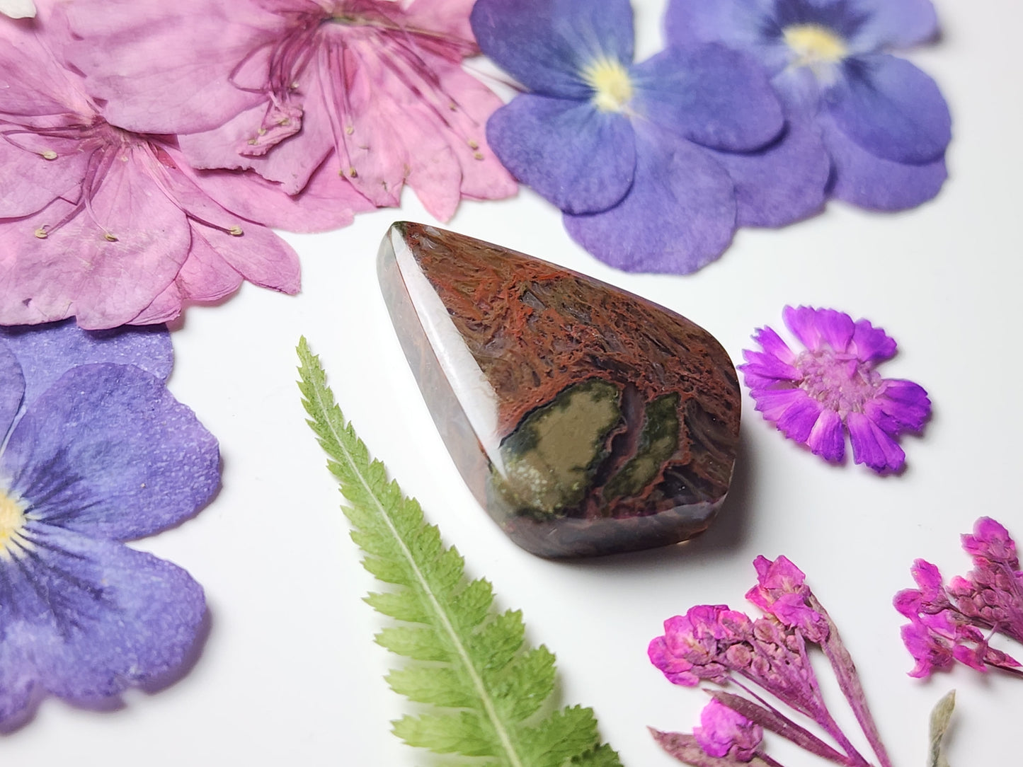 Priday Thunderegg moss agate