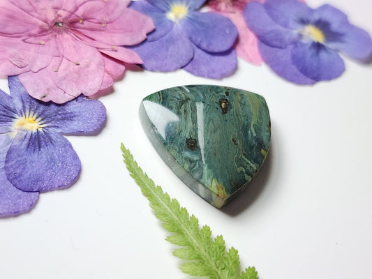 Gary green jasper/ Larsonite