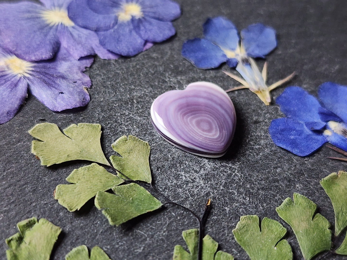 Wampum shell heart