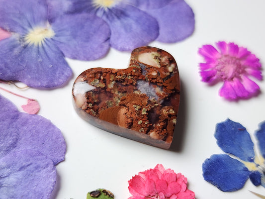 Garden Moss agate heart