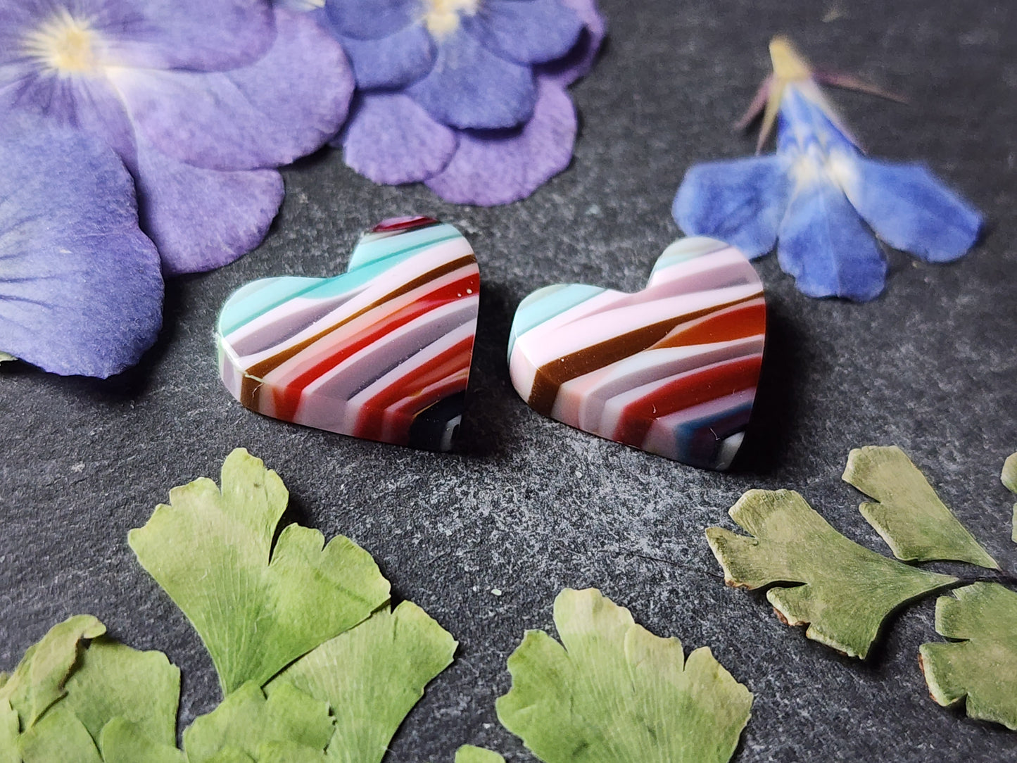 Surfite heart pair