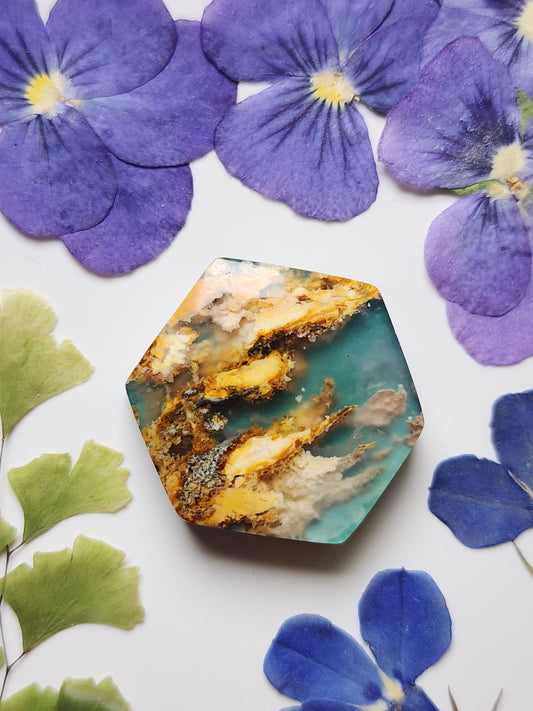 North ridge plume agate Doublet