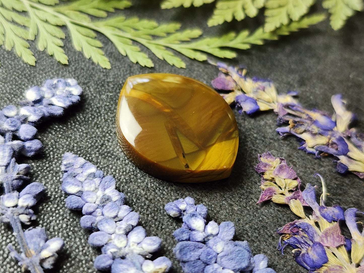 Morrisonite jasper