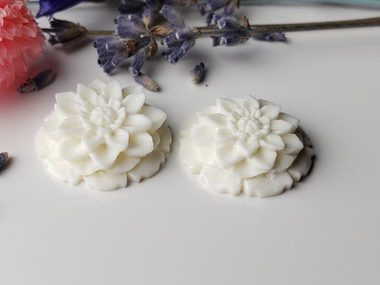 Lotus flower bead pair