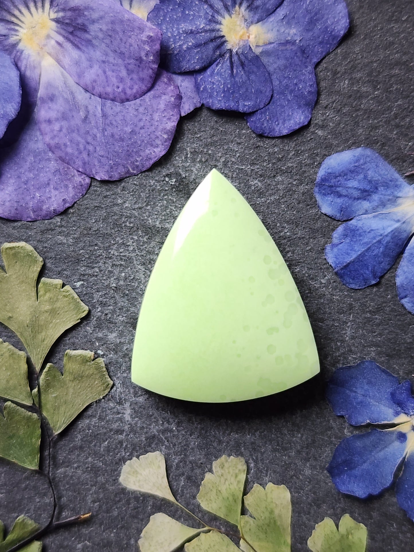 Citron / Lemon chrysoprase