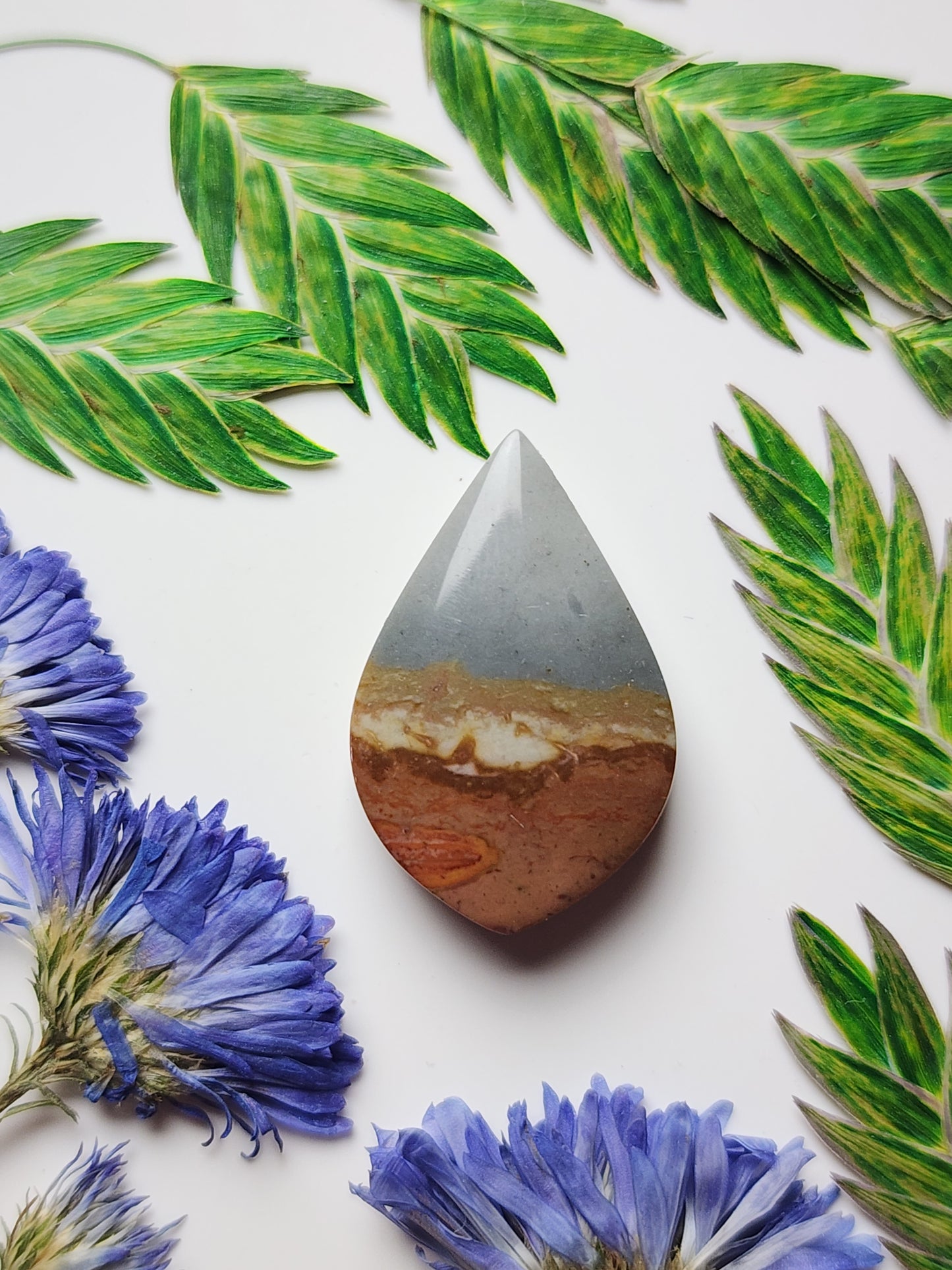 Polychrome jasper