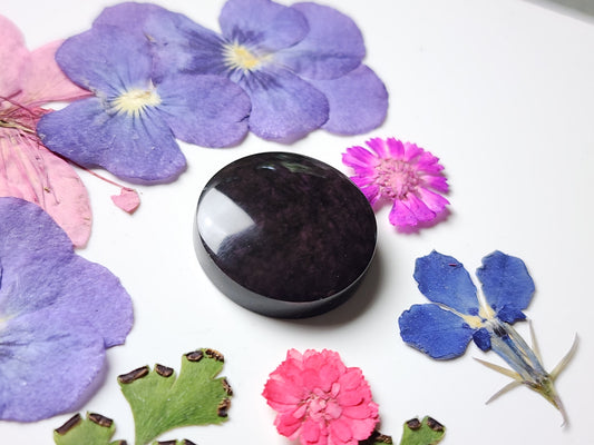 Velvet Obsidian