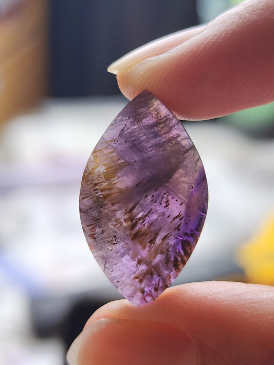 Amethyst Cacoxenite / Super seven