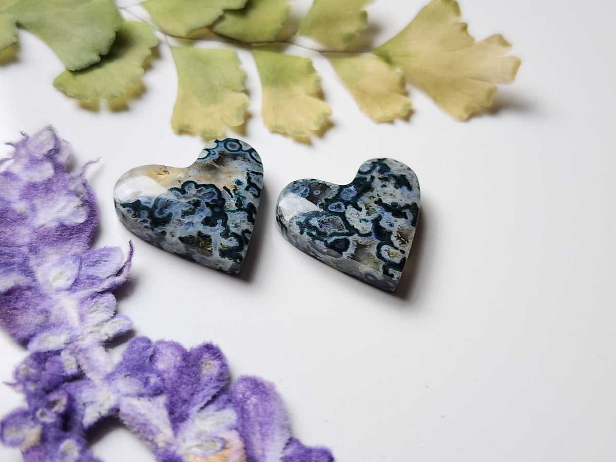 Oregon moss agate heart pair