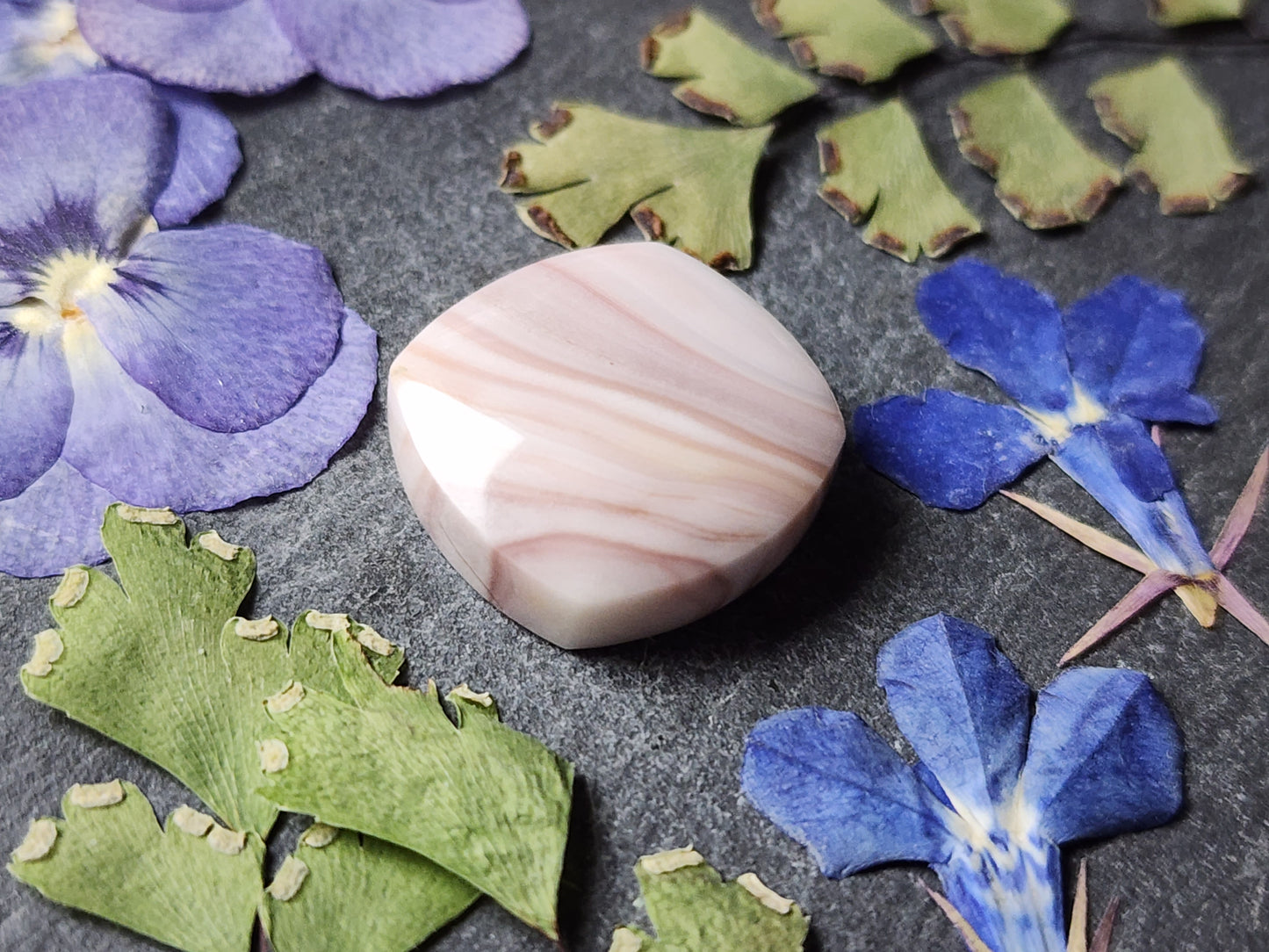 Windy Mountain agate
