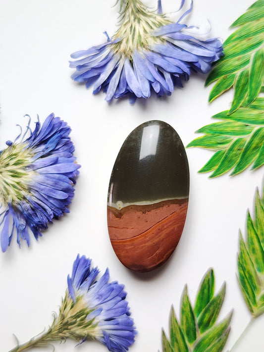 Polychrome jasper