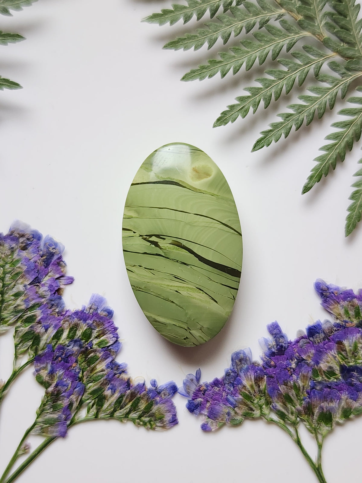 Morrisonite jasper