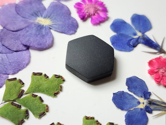 Black jade Actinolite (matte)