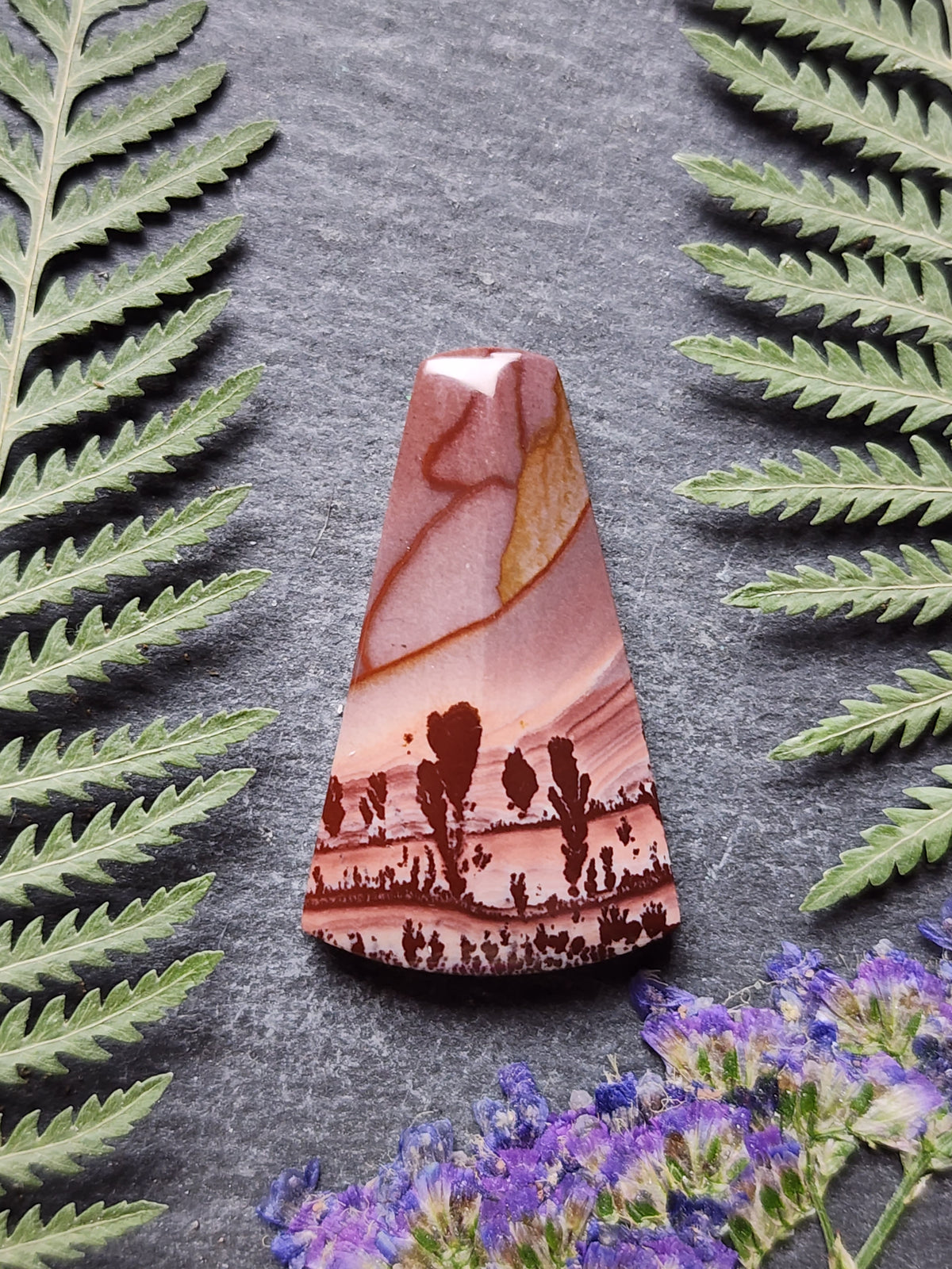 Mimbres Valley Apache Dendritic Rhyolite