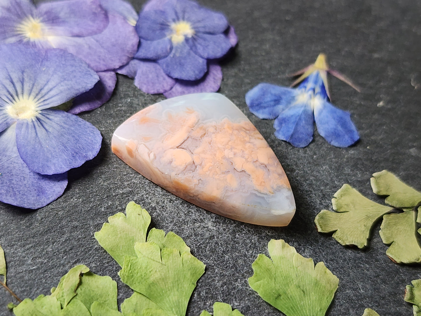 Cotton candy agate