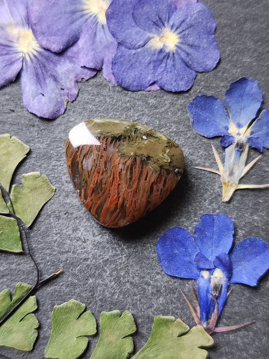 Priday Thunderegg moss agate