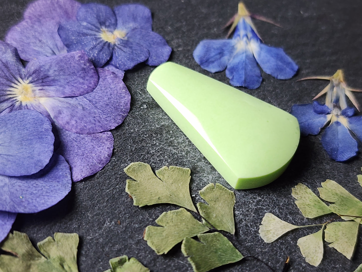 Lemon Chrysoprase