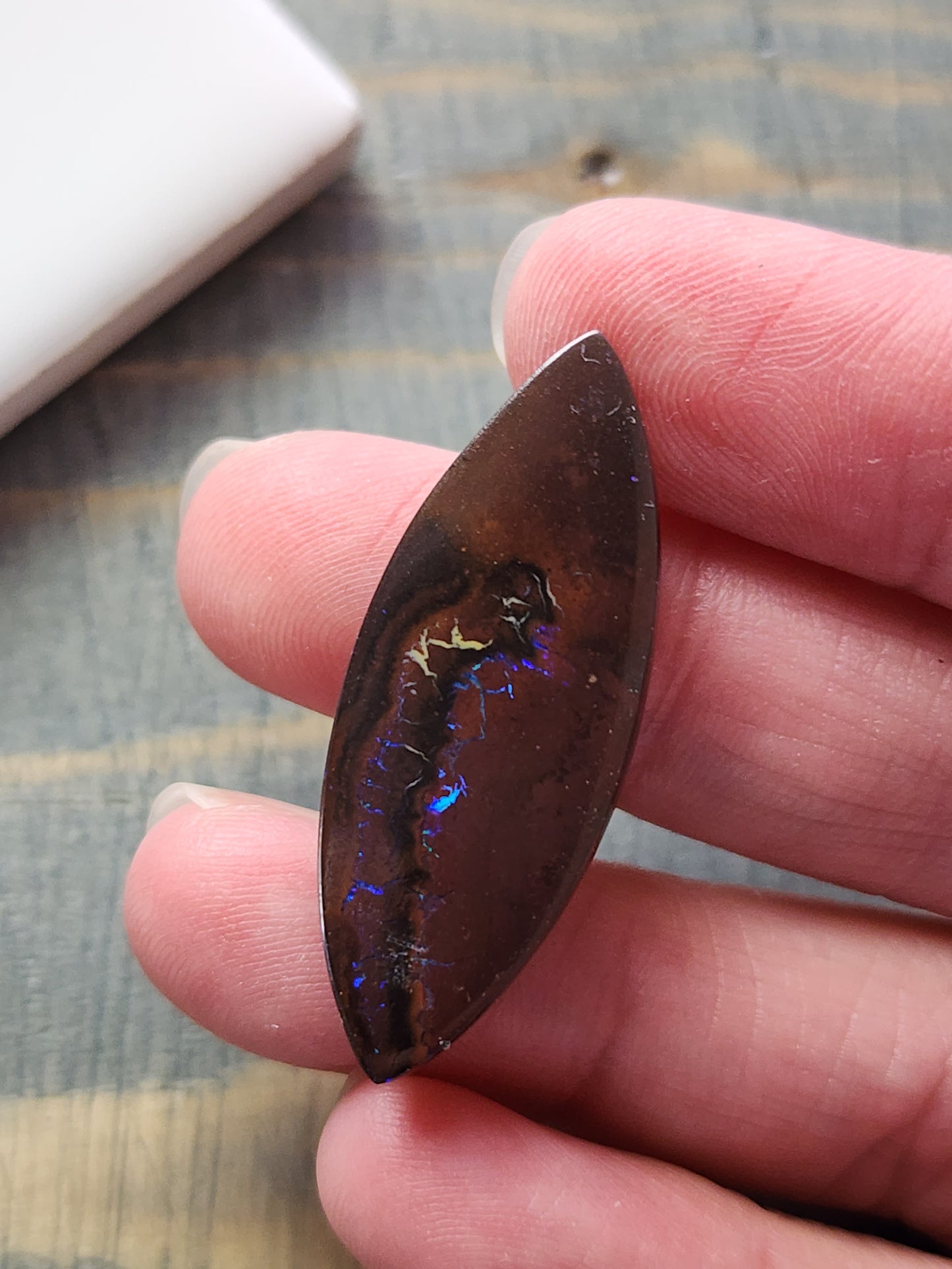 Koroit opal