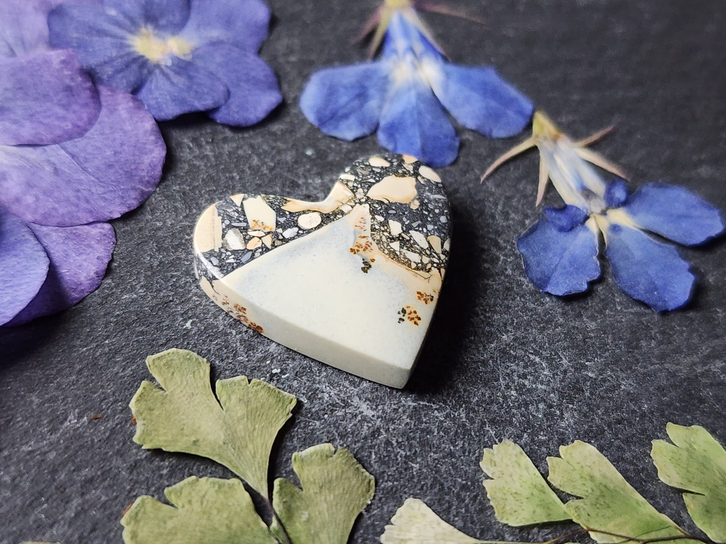 Maligano jasper heart