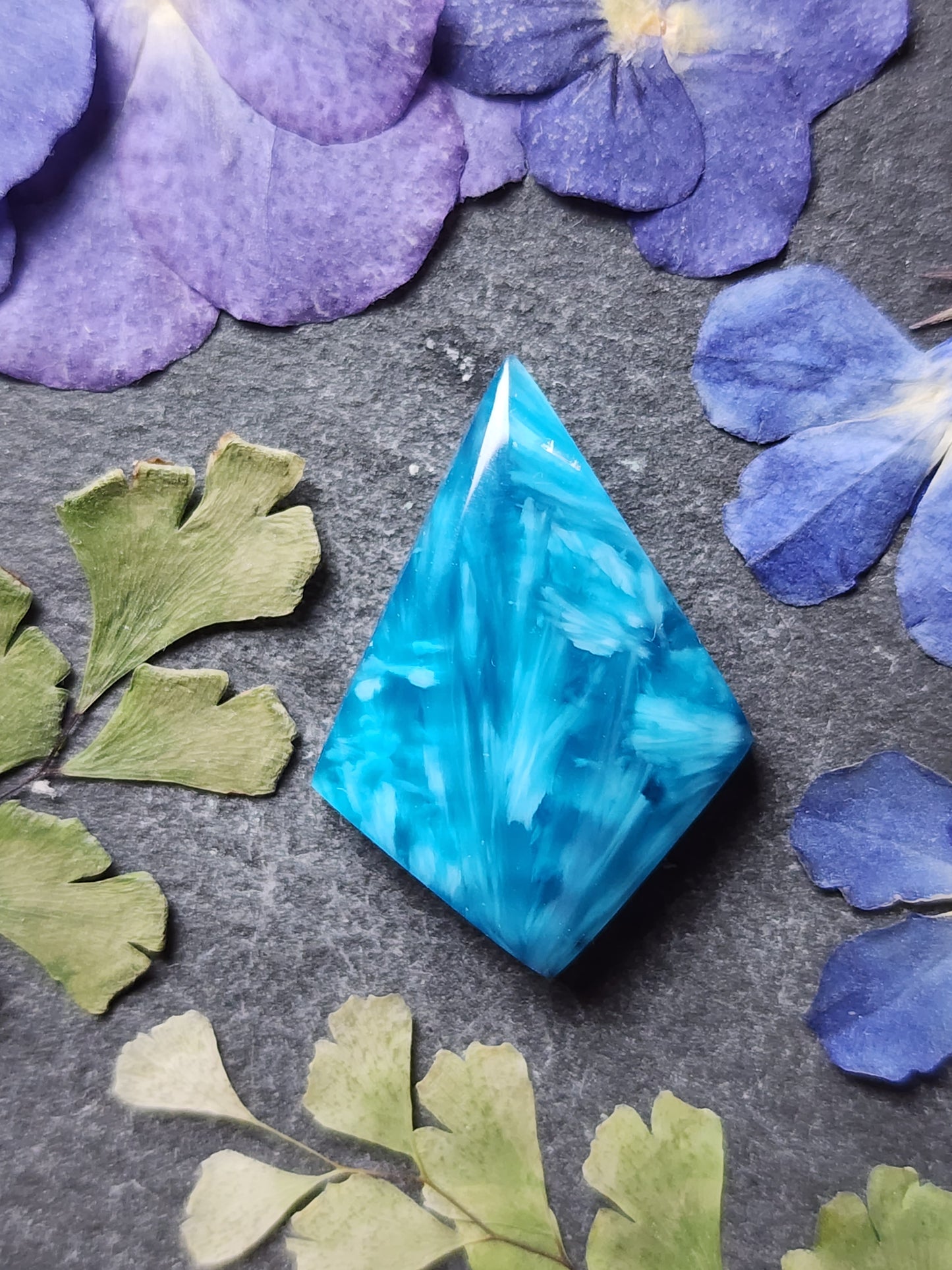 Starburst stone
