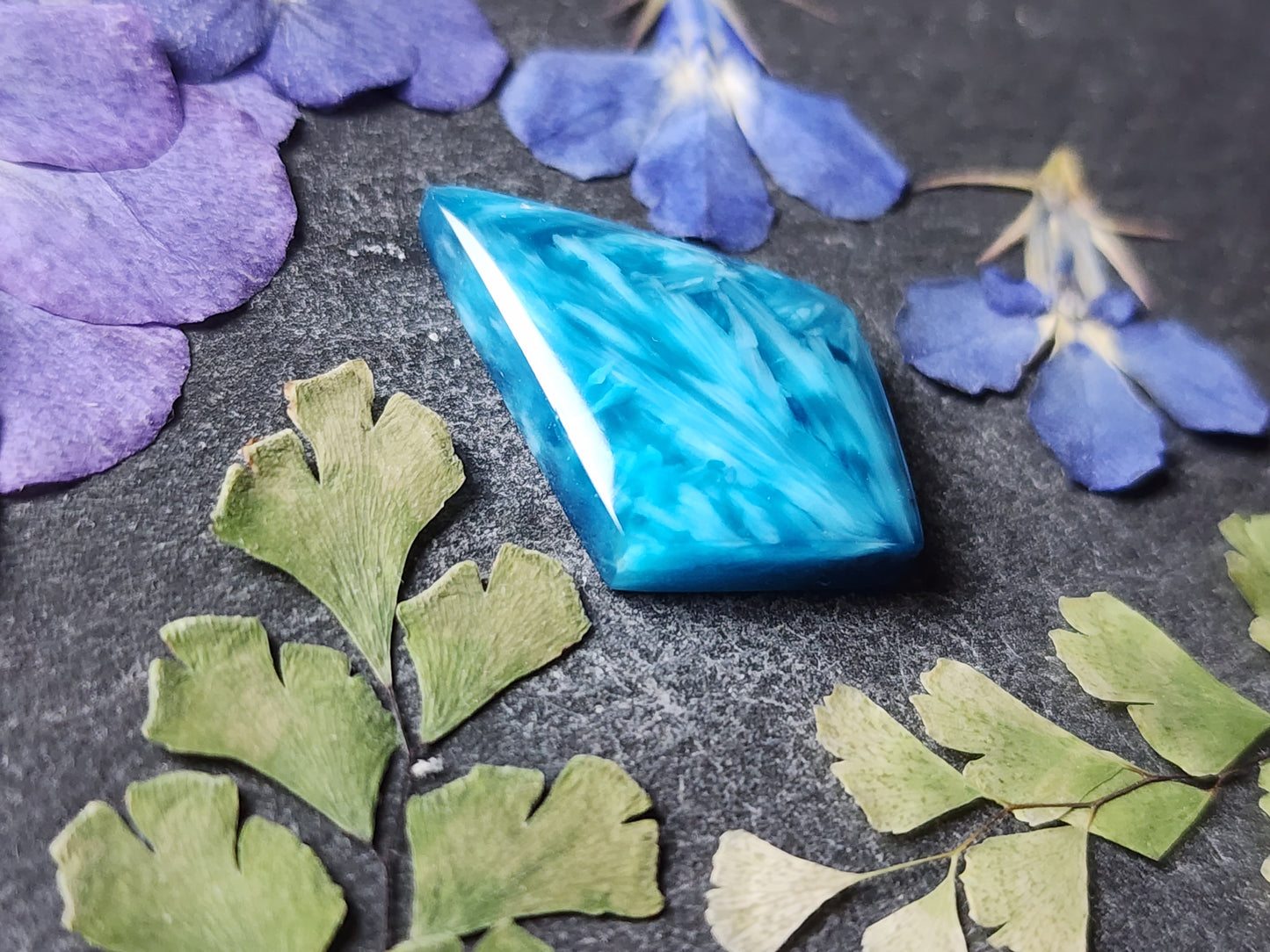 Starburst stone