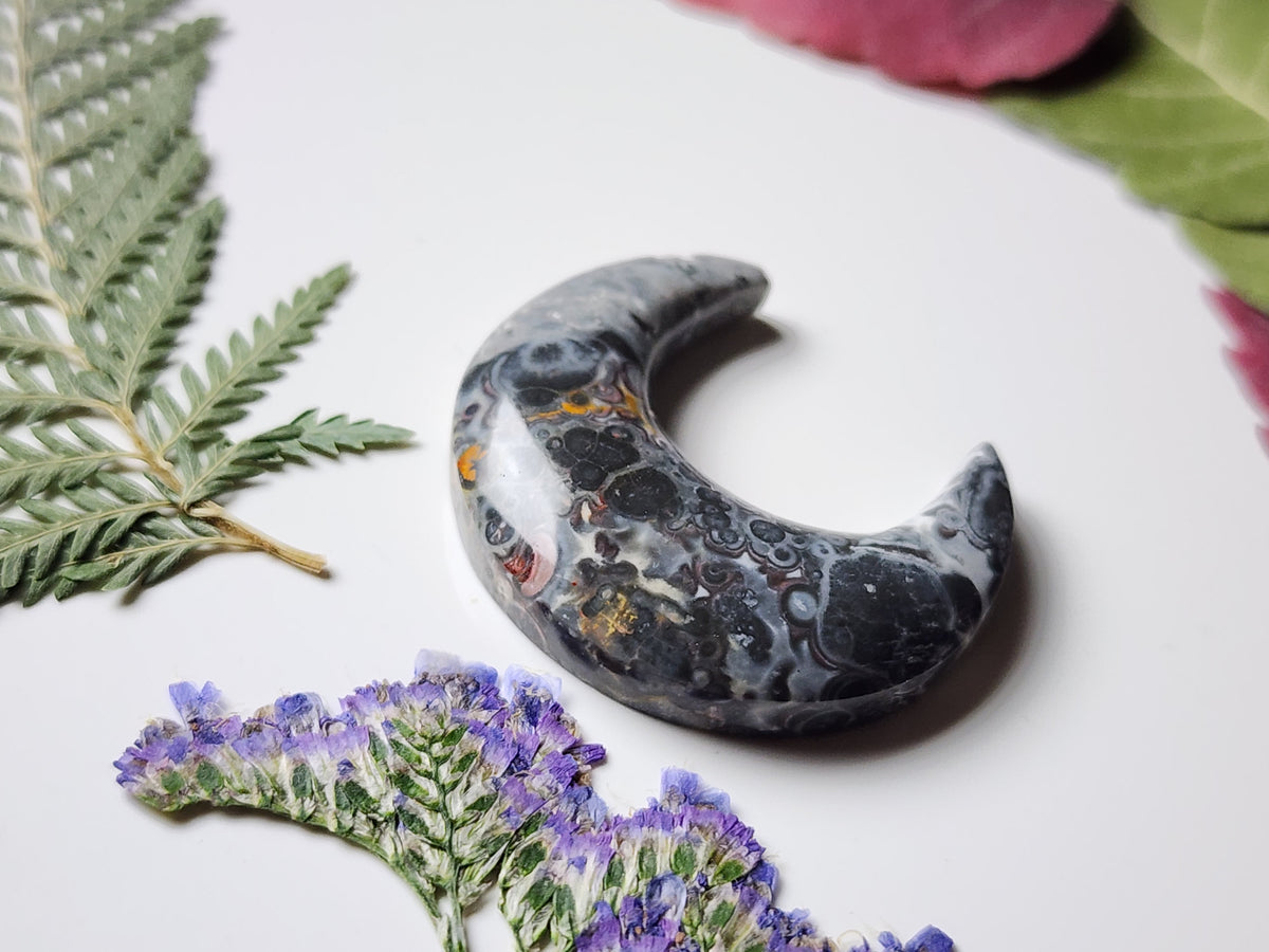 Galaxy Rhyolite Crescent