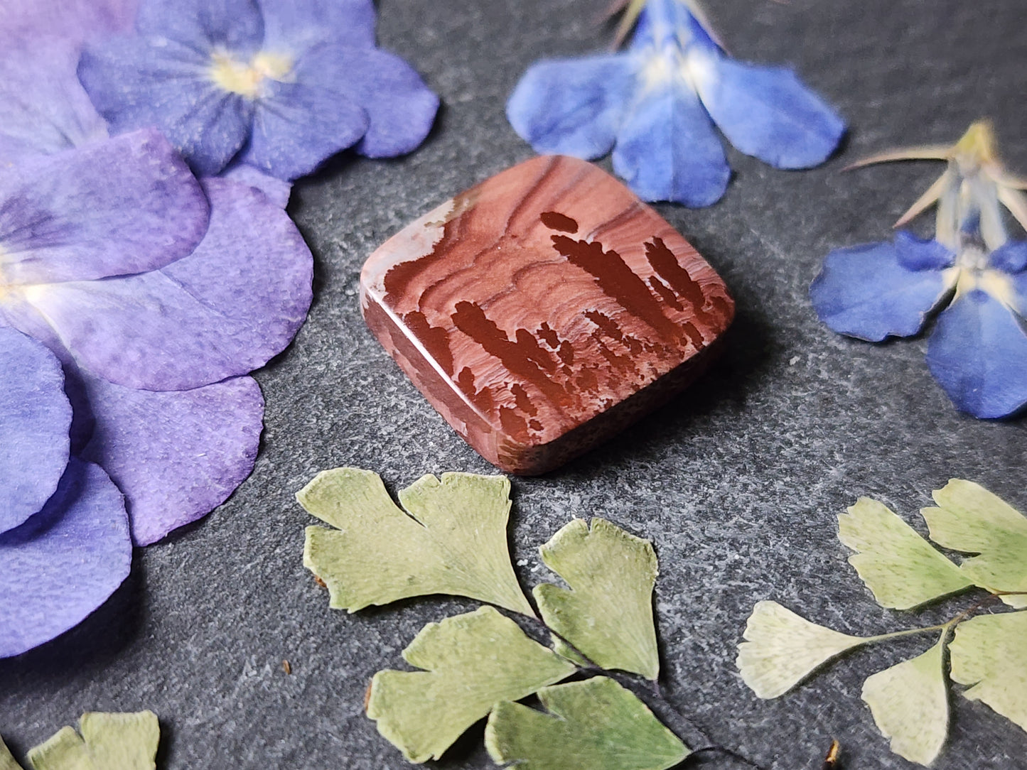 Mimbres Valley Apache Dendritic Rhyolite