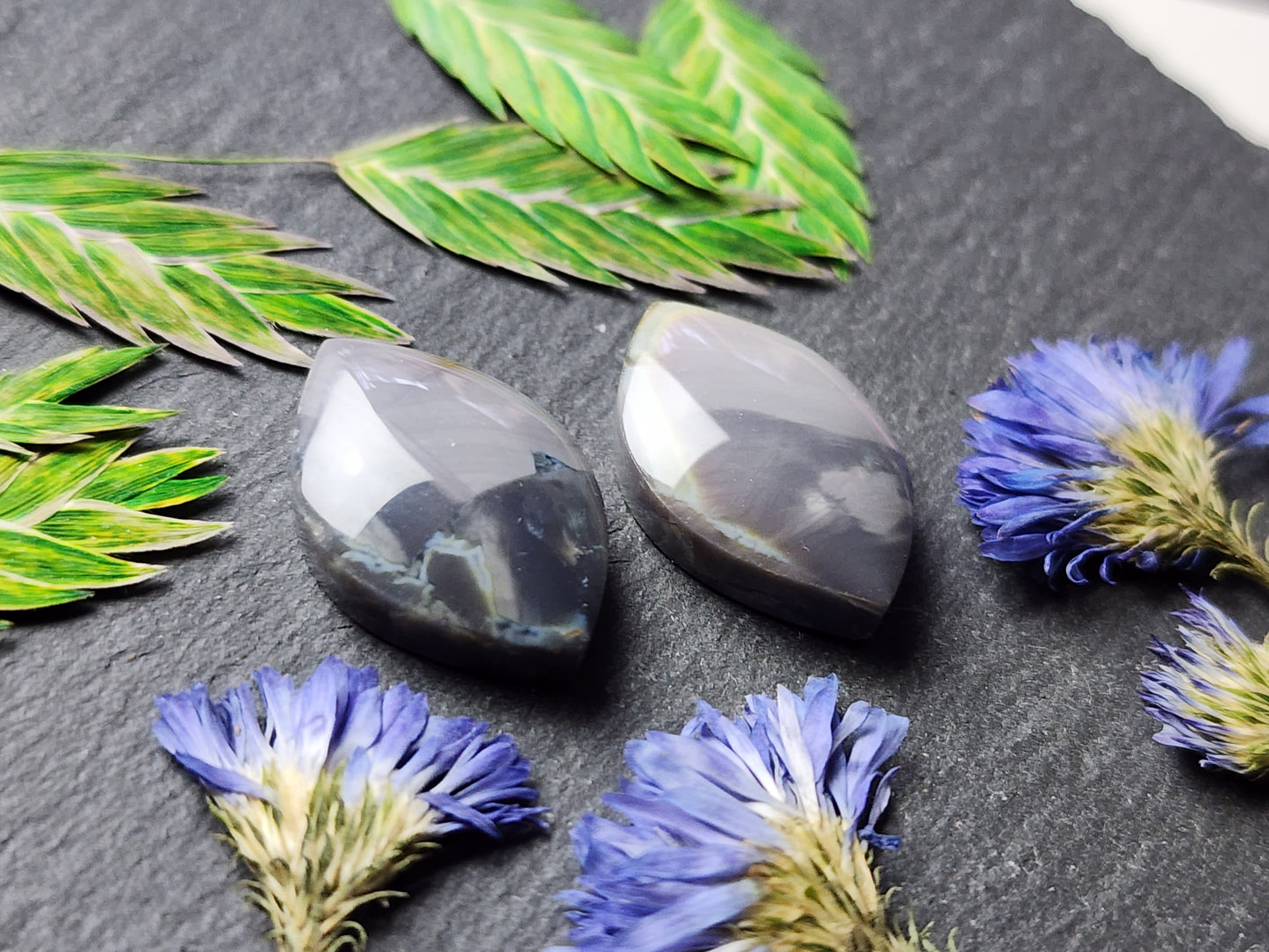 Hyacinth jasper pair