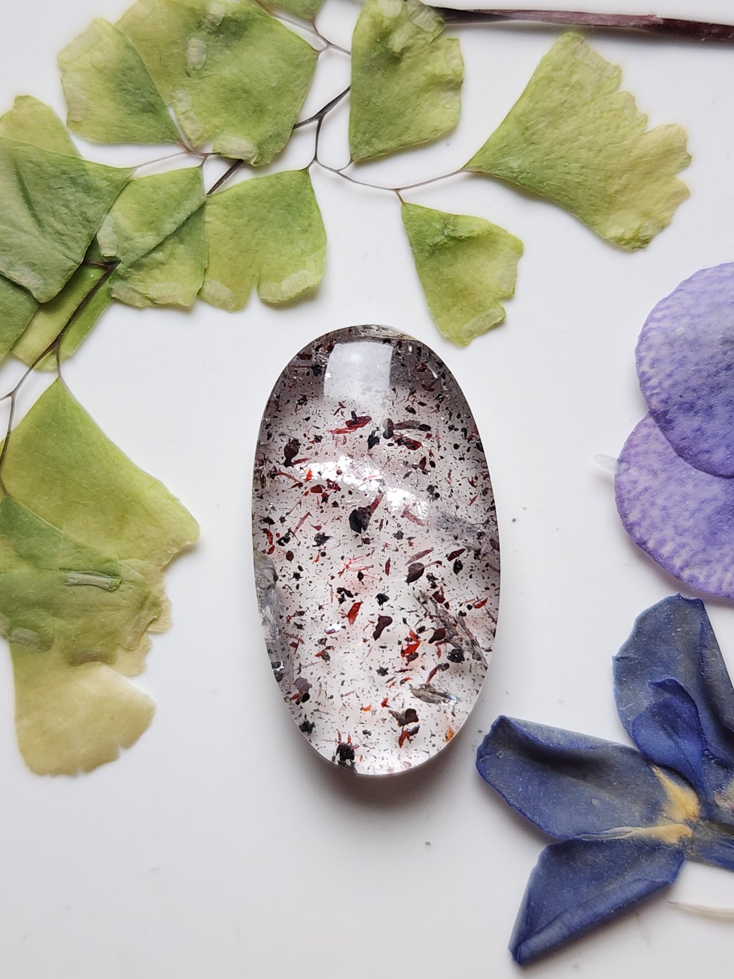 Lepidocrocite in Quartz