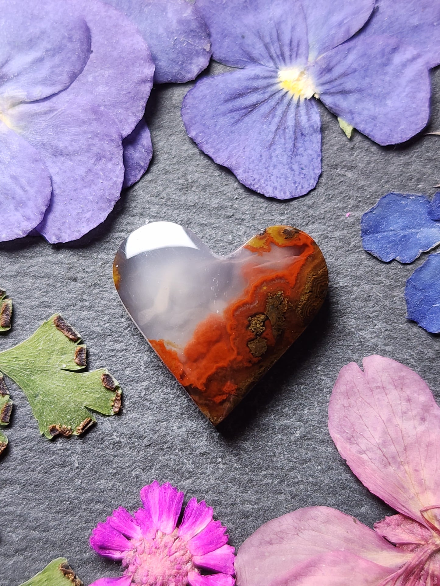 Moroccan seam agate heart