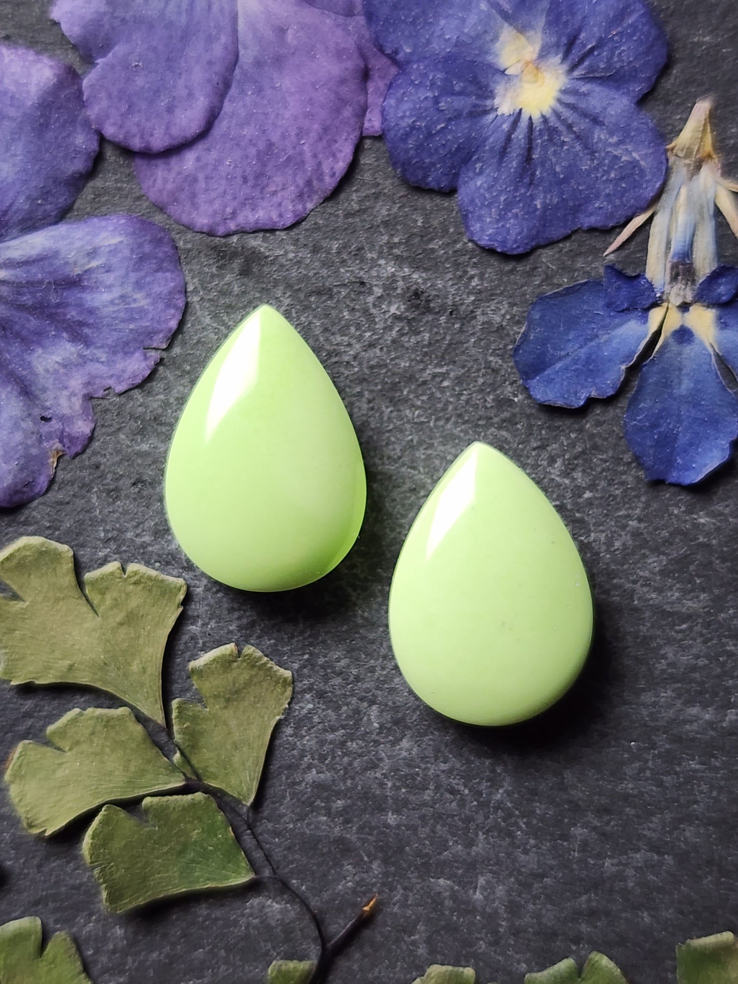 Lemon / Citron Chrysoprase pair