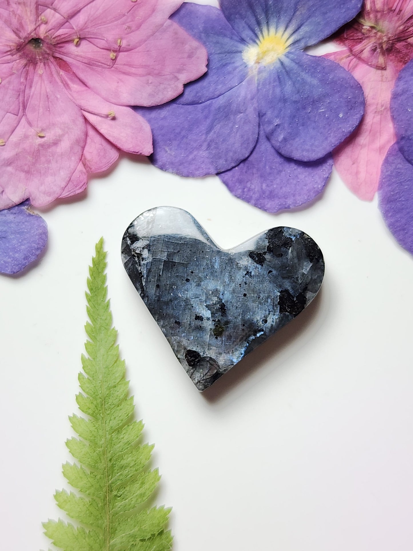 Larvikite heart