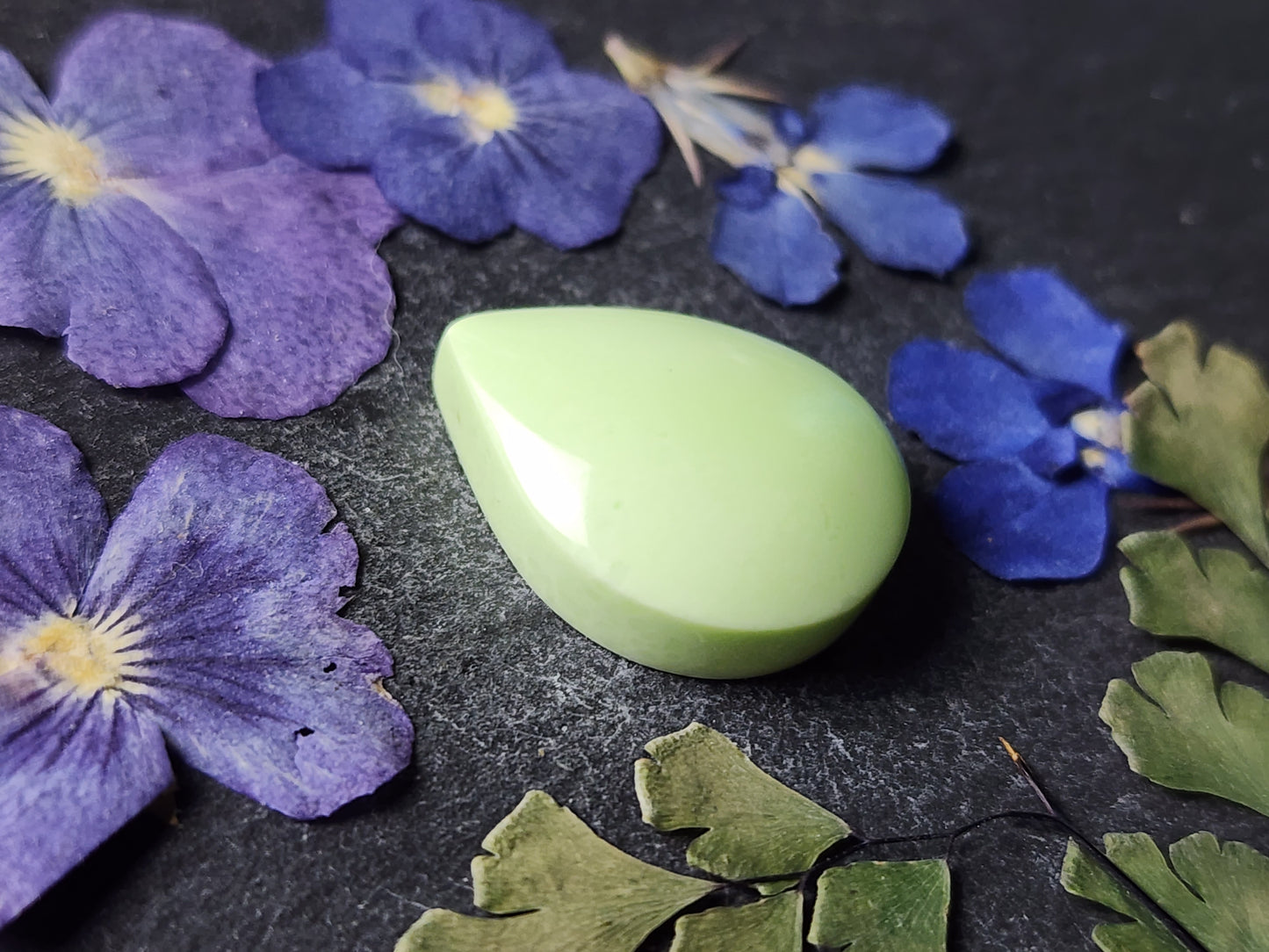 Lemon/ Citron chrysoprase