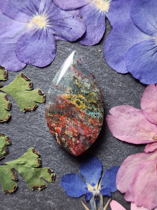 Clear Creek plasma agate with red Cinnabar