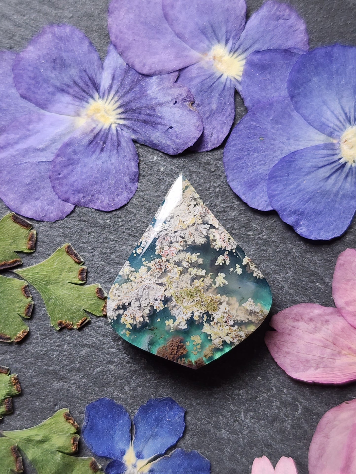 Garden Moss agate Doublet
