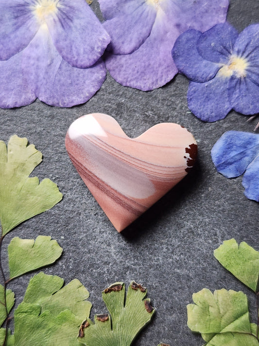 Mimbres Valley Apache Dendritic Rhyolite heart