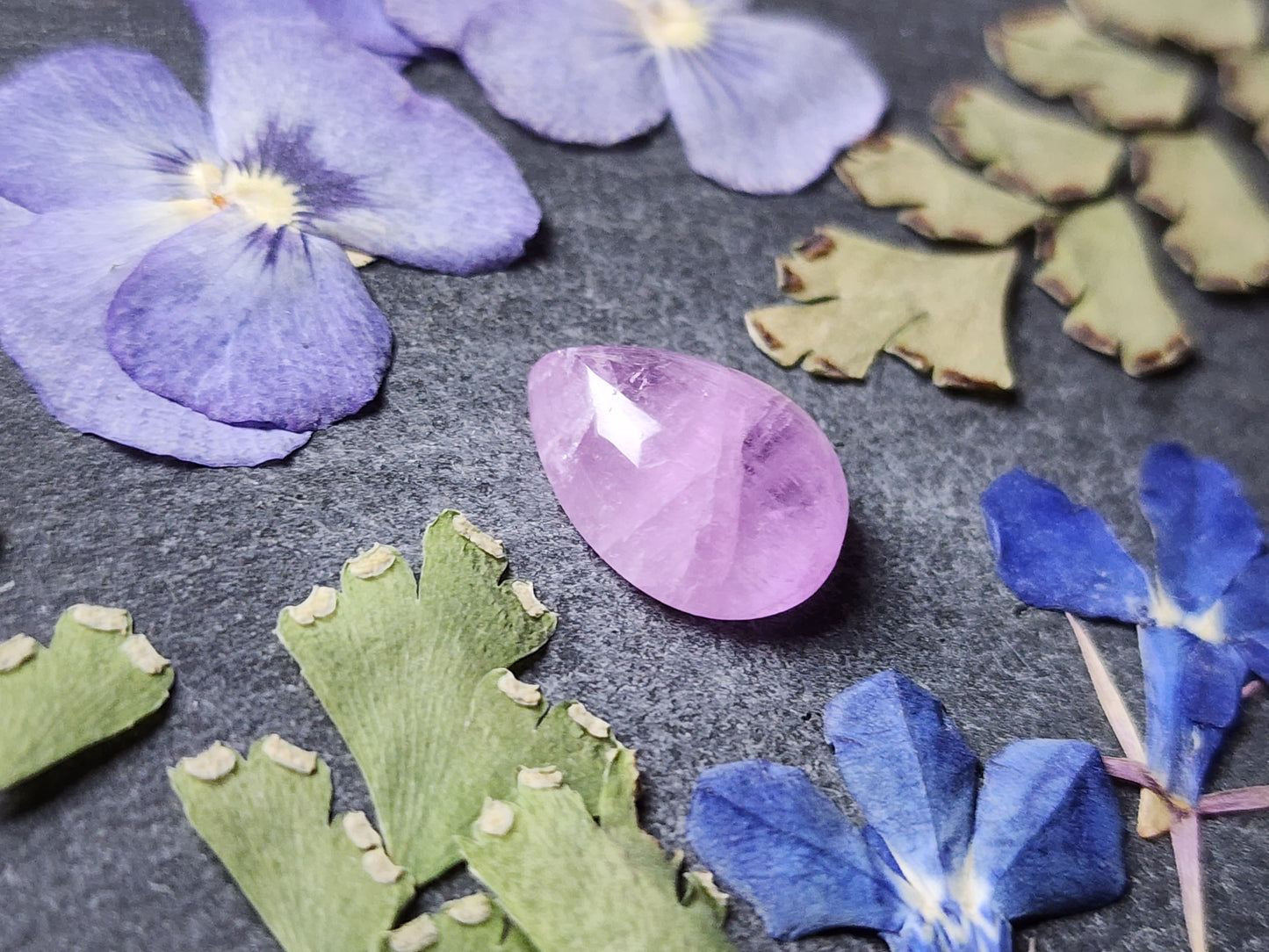 Lavender Kunzite (A2)