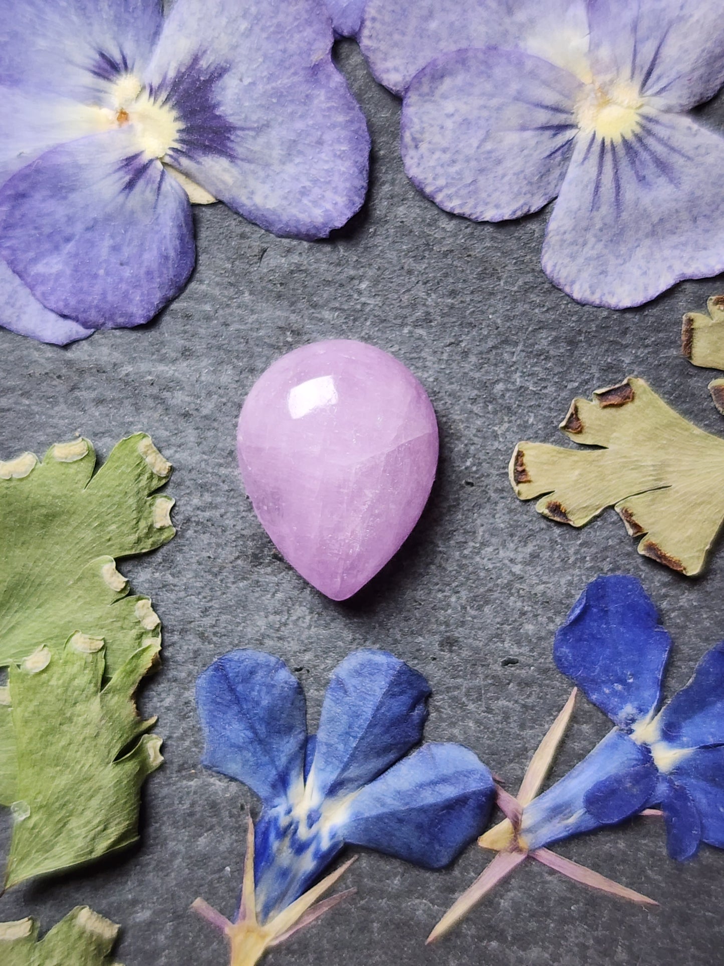Lavender Kunzite (A1)