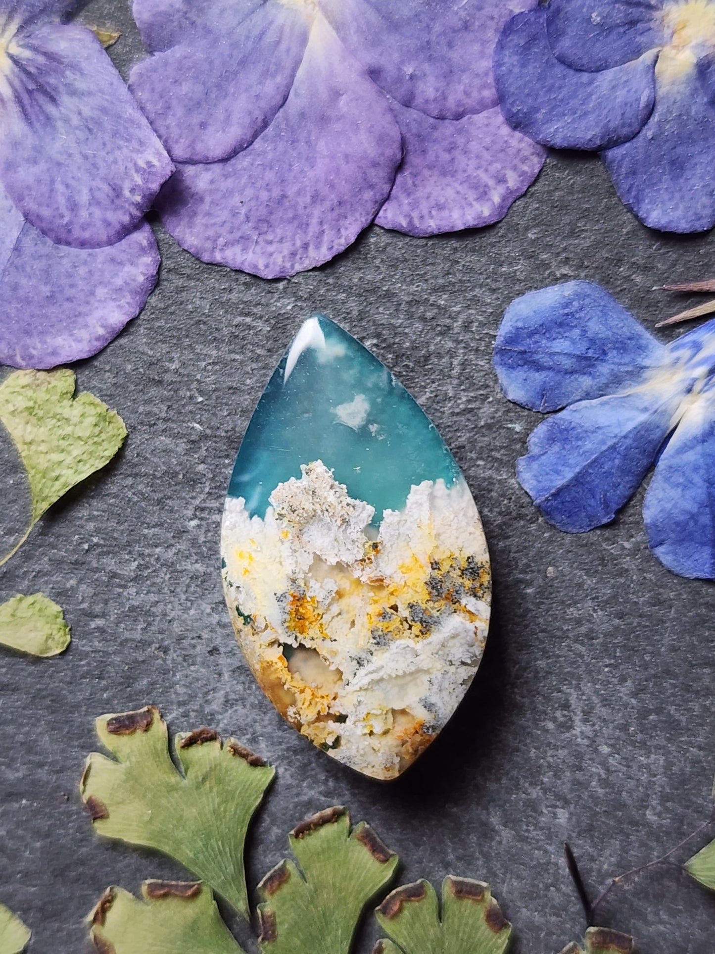 North ridge plume agate Doublet