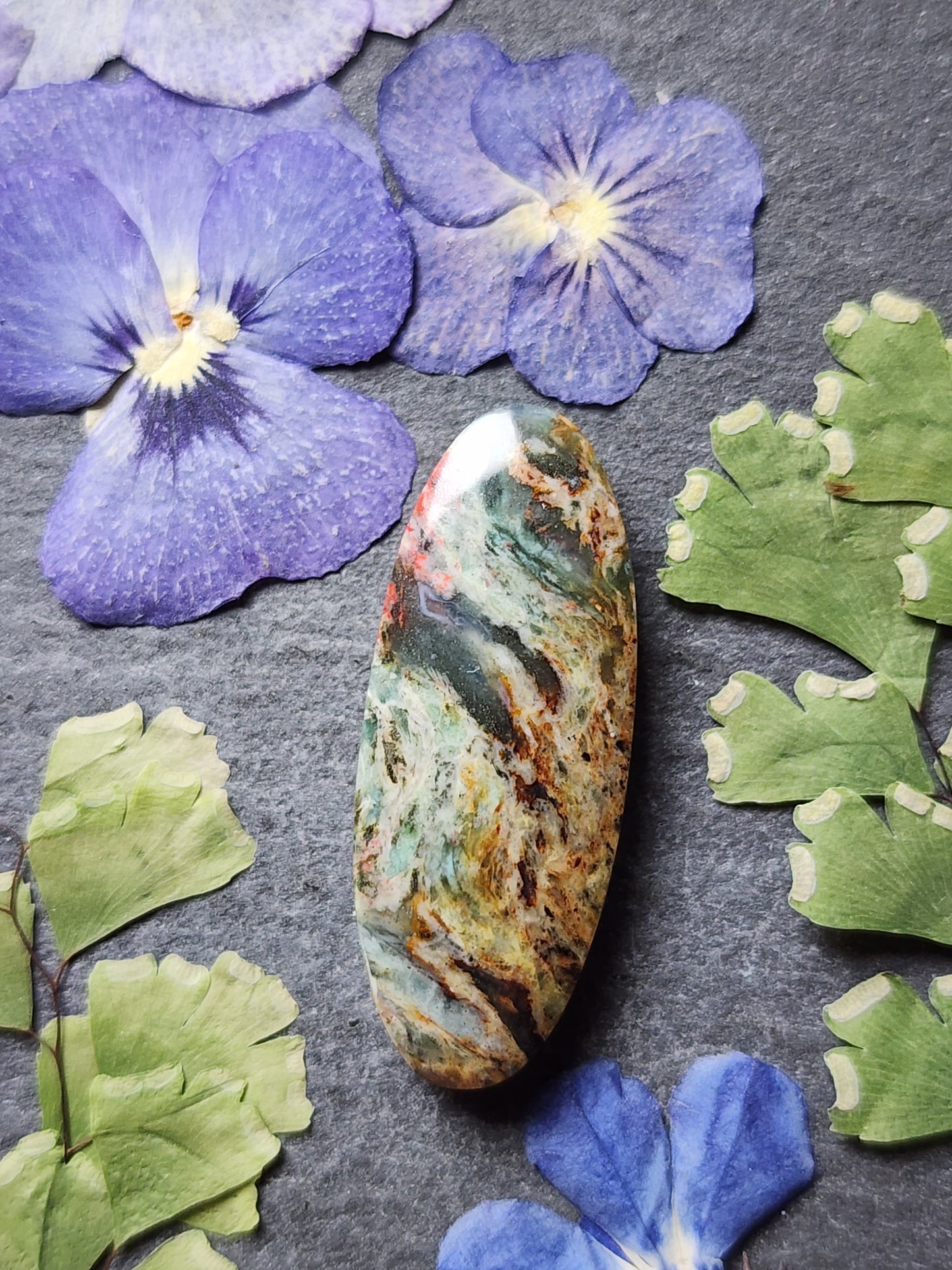 Clear Creek plasma agate