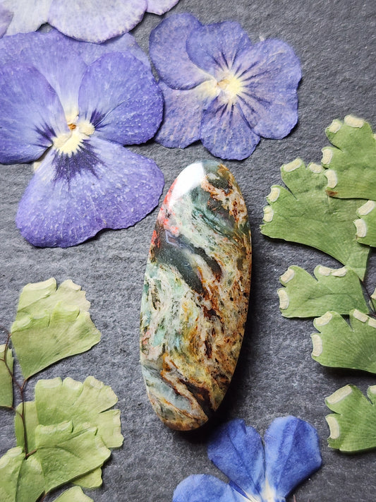 Clear Creek plasma agate