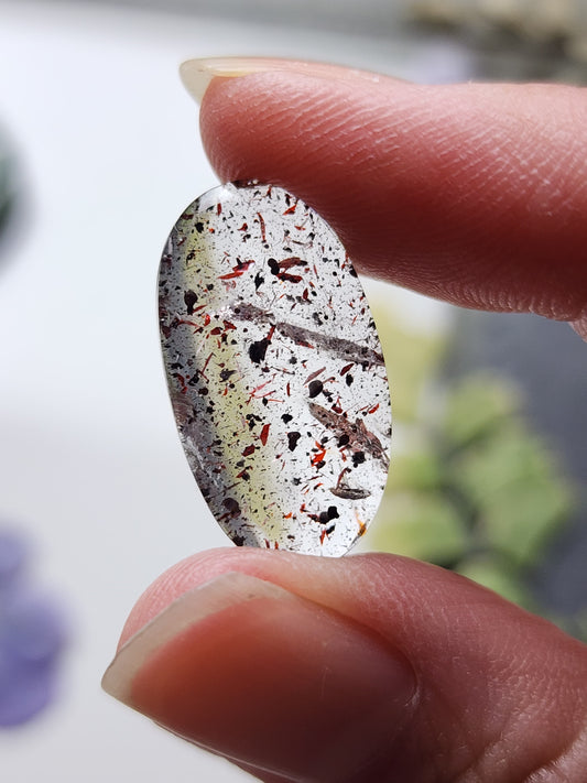Lepidocrocite in Quartz