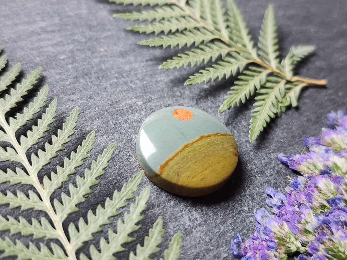 Golden Prairie Moonrise : Spring mountain jasper
