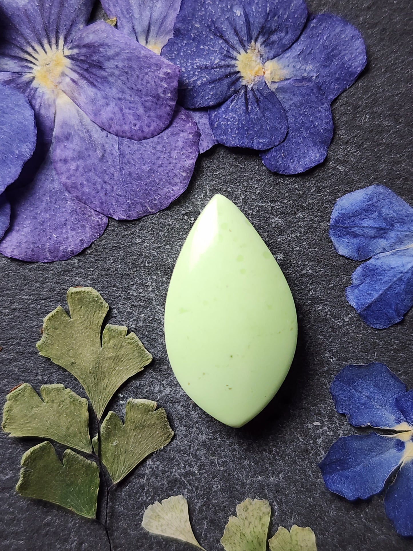 Lemon / Citron Chrysoprase