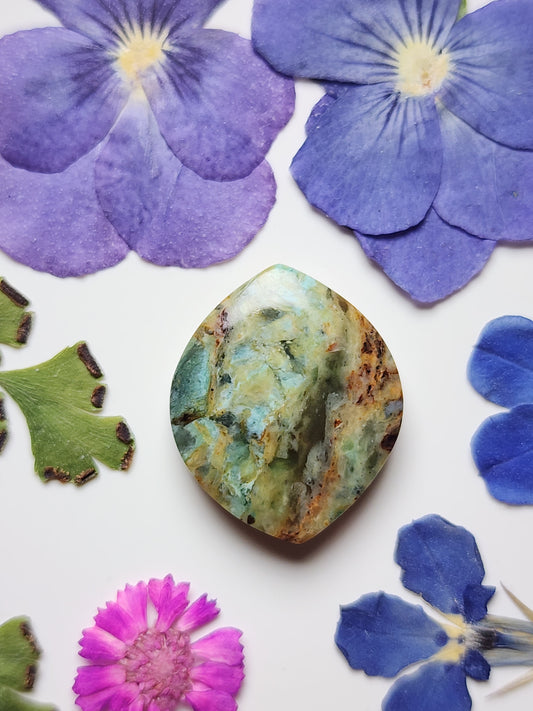 Clear Creek plasma agate