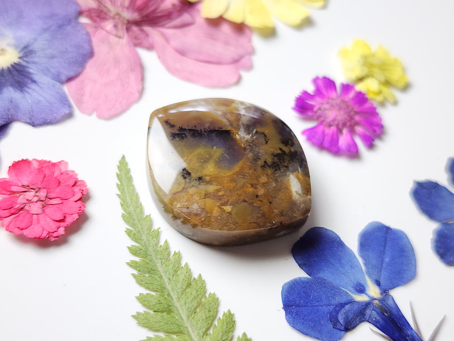 Amethyst sage agate