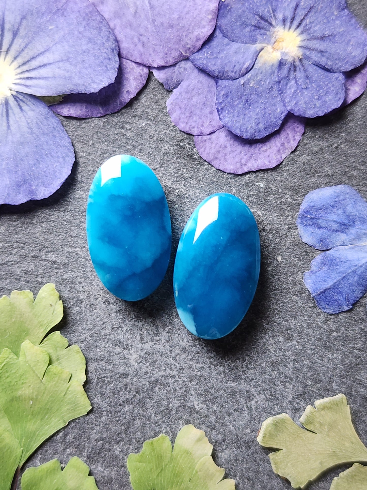 Starburst stone pair