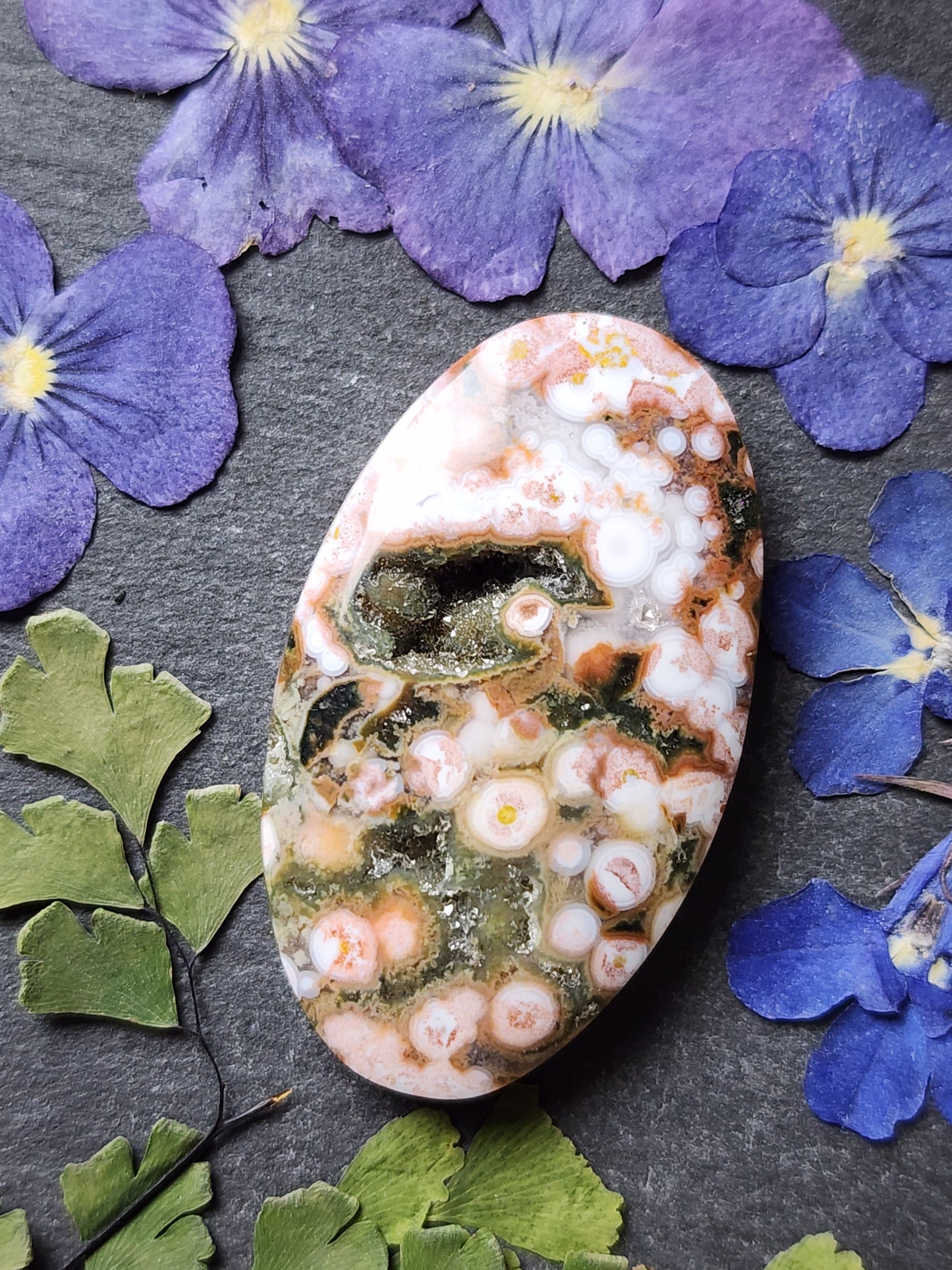 Ocean jasper with druzy pockets