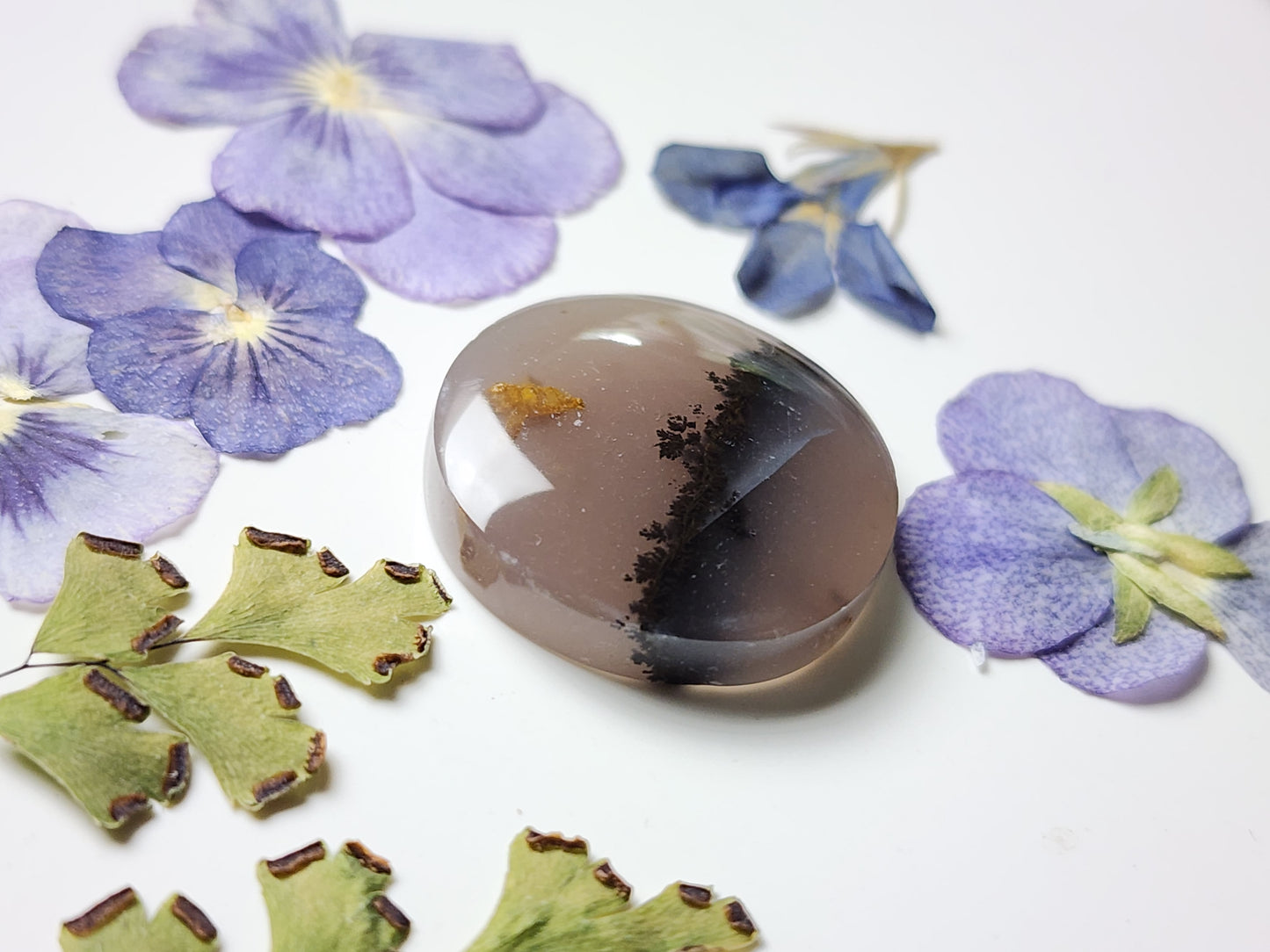 Amethyst sage agate