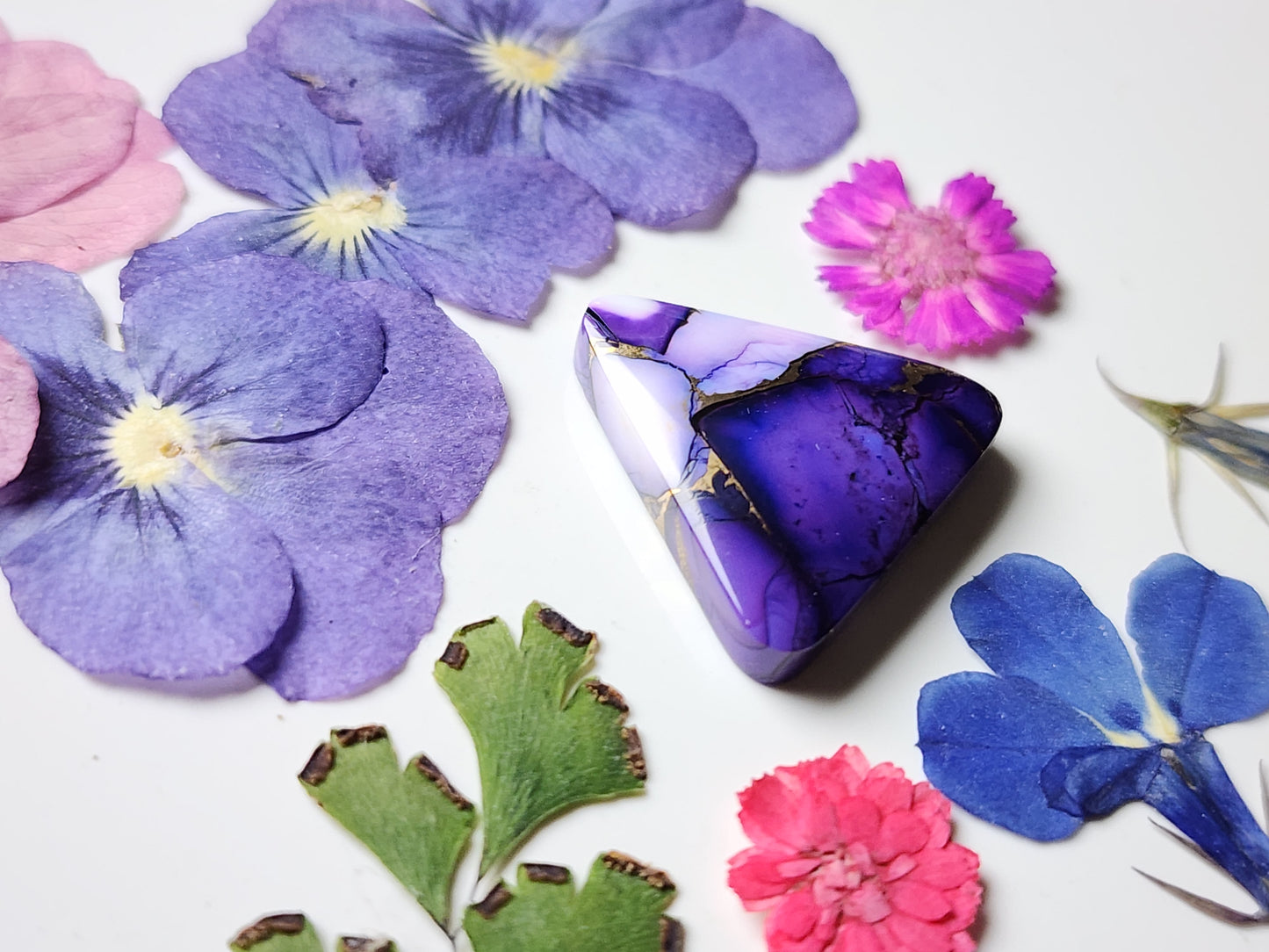 Dahlia Violet with bronze composite